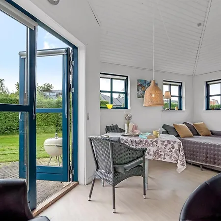 Soehnke - 600m From The Sea By Interhome Aså